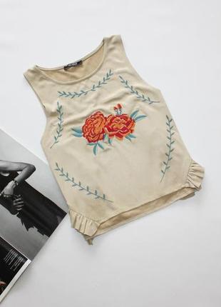 Гарний топ з вишивкою під замш л 12