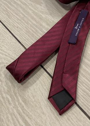 Нова чоловіча брендова краватка в червоному кольорі.5 фото