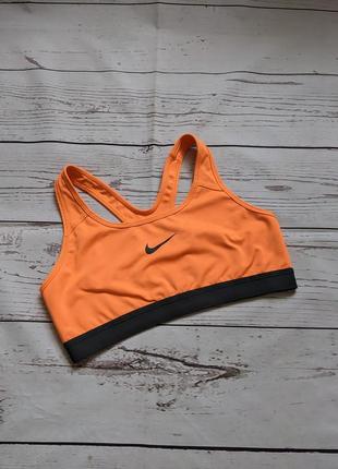 Спортивный топ от nike1 фото