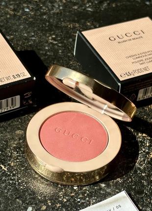 Румяна gucci luminous matte beauty blush - radiant pink