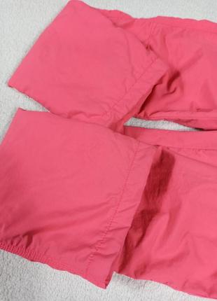 Яркие розовые штаны нейлон на подкладке девочке.4 фото