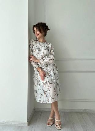 Повітряна легка сукня з квітковим принтом👗колір: лаванда,білий,чорний10 фото