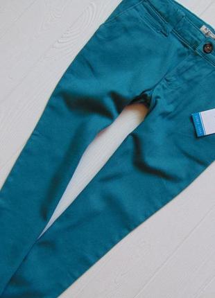 Penguin. размер 5-6 лет. новые яркие стрейчевые узкие джинсы для мальчика2 фото