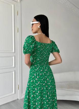 Зелёное трендовое платье со штапеля7 фото