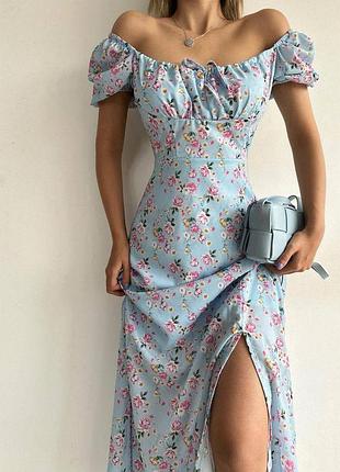 Сукня в квітковий принт вансайз