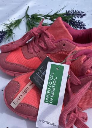 Кроссовки benetton