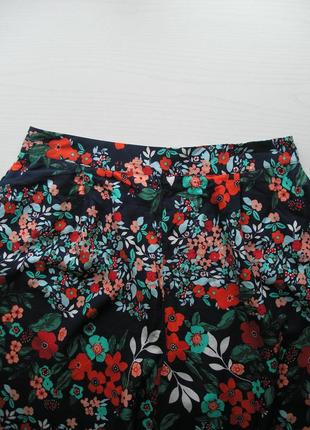 Широкие штаны кюлоты в цветочный принт nutmeg9 фото