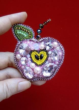 Рожева ніжність - брошка яблуко для молодості і щастя1 фото