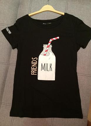 Футболка чорна жіноча house