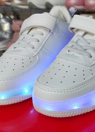 Белые деми кроссовки, кеды с подсветкойиэ led  для мальчика девочки leg подсветка8 фото