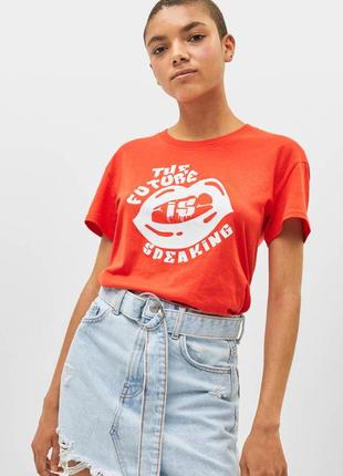 Знижка на нову футболку bershka