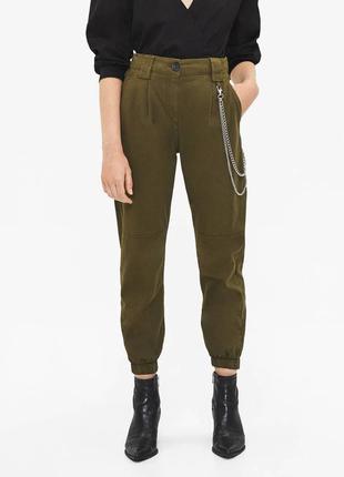 Распродажа на новые брюки bershka