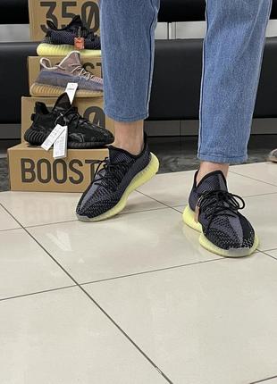 Кроссовки adidas yeesy boost 350 black / gray / lime10 фото