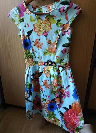 Красиве кольорове плаття 2