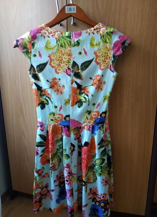 Красиве кольорове плаття 3