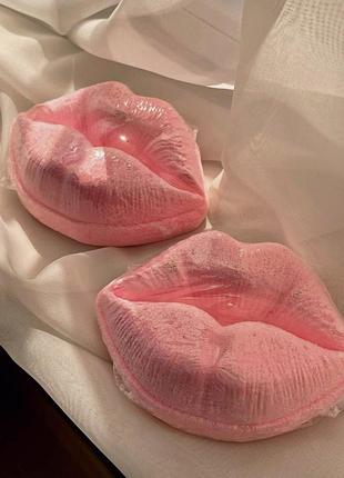 Бомбочка для ванни