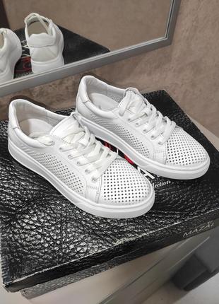 Мокасины, кеды женские, кожа