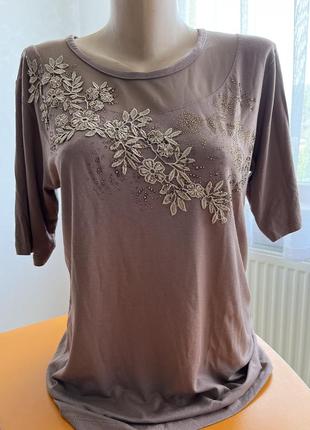 Футболка женская