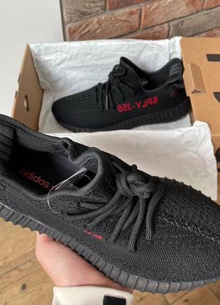 Женские кроссовки adidas yeezy boost 350 v2 "bred"#адидас7 фото