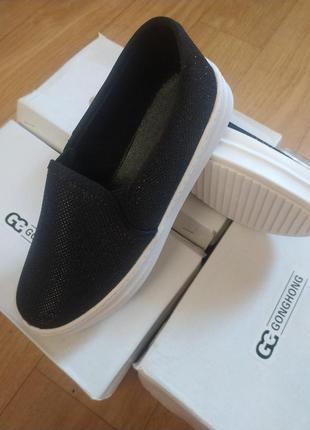 Слипоны кроссовки балетки