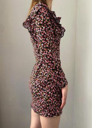 Коттоновое платье в цветочный принт7 фото