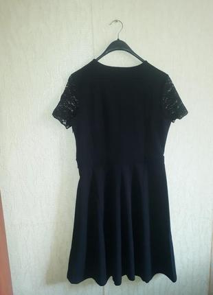 Новое чёрное базовое трикотажное платье с кружевными рукавами anna field4 фото
