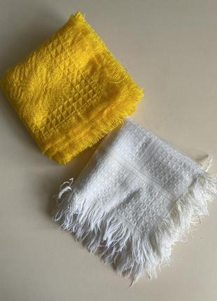 Тепла акрилова хустка