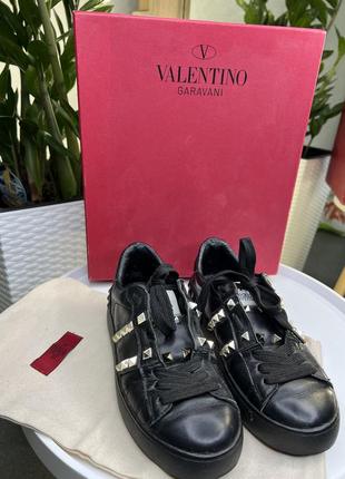 Кожаные кеды valentino (коробка + брючин) ♥️