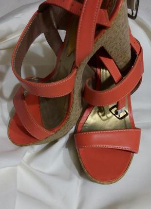 Босоніжки belali