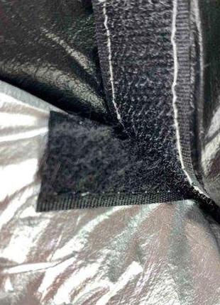 Дутий жилет сріблястого кольору з капюшоном4 фото