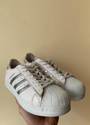 Жіночі кросівки adidas superstar