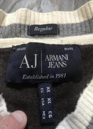 Свитер от armani jeans