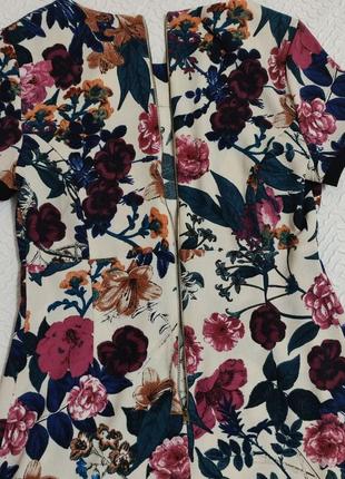 Приталене  плаття з короткими рукавами, квітковий принт3 фото