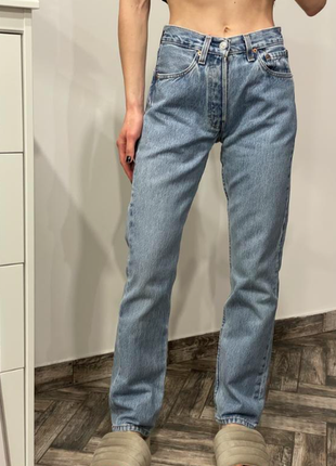 Vintage levi's 501 винтажные идеальные голубые прямые мом джинсы