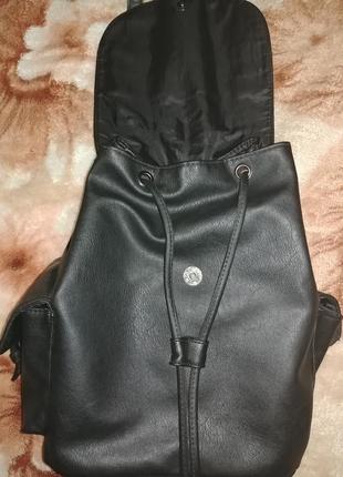 Черный рюкзак кожзам2 фото