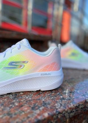 Гарнющі невагомі текстильні кросівки skechers /сша/6 фото