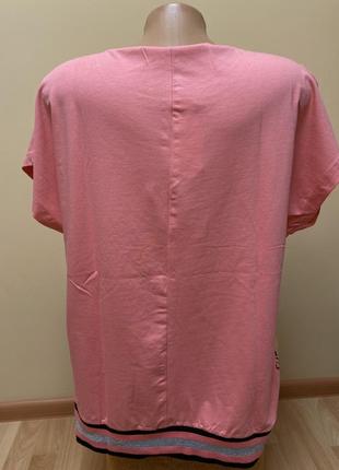 Розовая насыщенная футболка с надписями и камушками на резинке💖💖💖7 фото