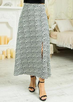 Нарядная летняя длинная юбка на резинке с абстрактным узором  44, 46, 48,  52, 541 фото