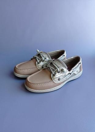 Топсайдеры sperry