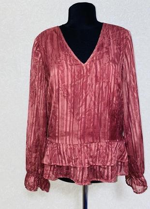 Блузка модного кольору «hawthorn rose» з v-подібним вирізом vero moda