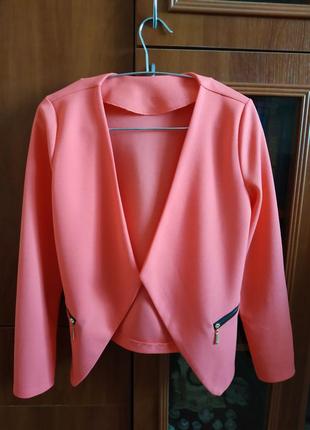 Піджак жіночий рожевий