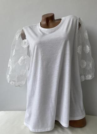 Белая трикотажная блузка с широкими шифоновыми рукавами блуза трикотажна с шифоновими рукавами tu1 фото