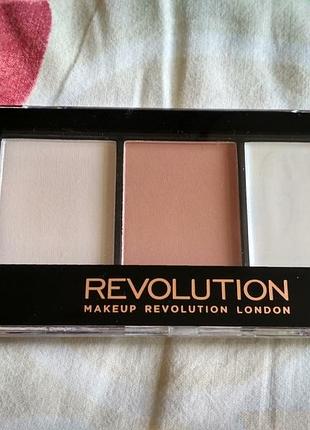 Палетка бронзатор хайлайтер контуринг make up revolution ultra contour kit lightening1 фото