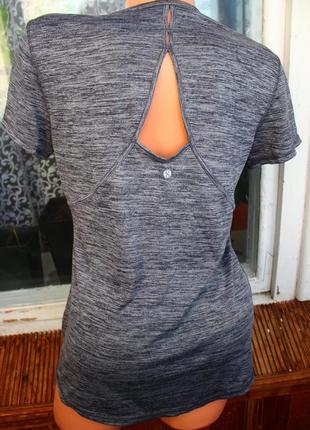 Спортивна футболка л