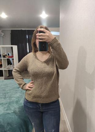 Вязанный свитер