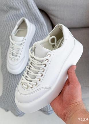 Распродажа натуральные кожаные белые кеды - кроссовки bella на повышенной подошве