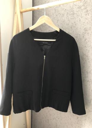 Черный жакет от zara размер м