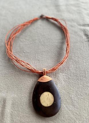 Кулон дерев’яний сафарі стиль