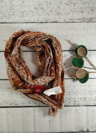 Шарф тонкий коричневый платок