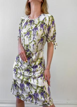Нежное летнее платье миди в цветочный принт5 фото